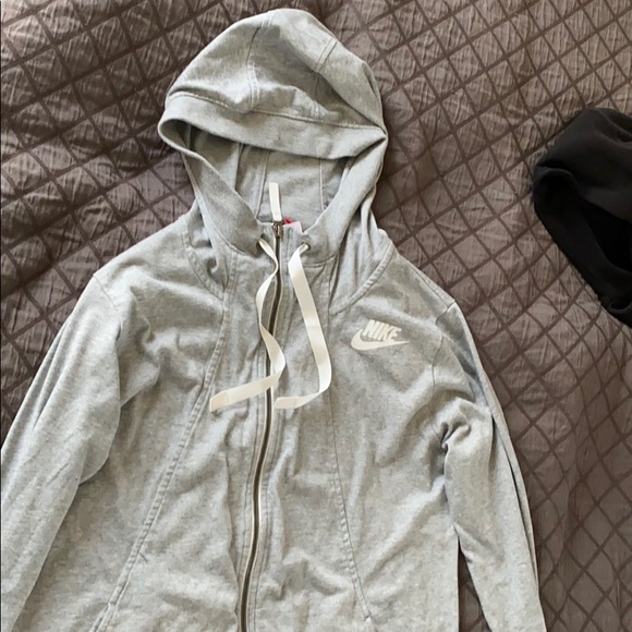 Nike Jacket - Picture 1 of 2